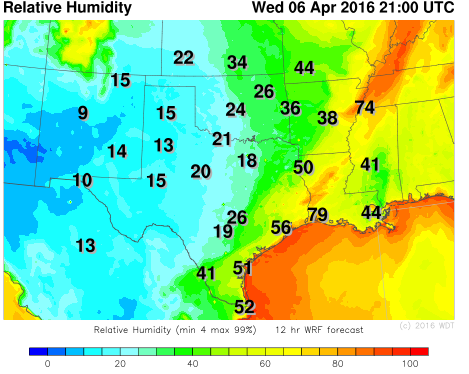 WDT WRF Relative Humidity 4pm CDT April 6, 2016